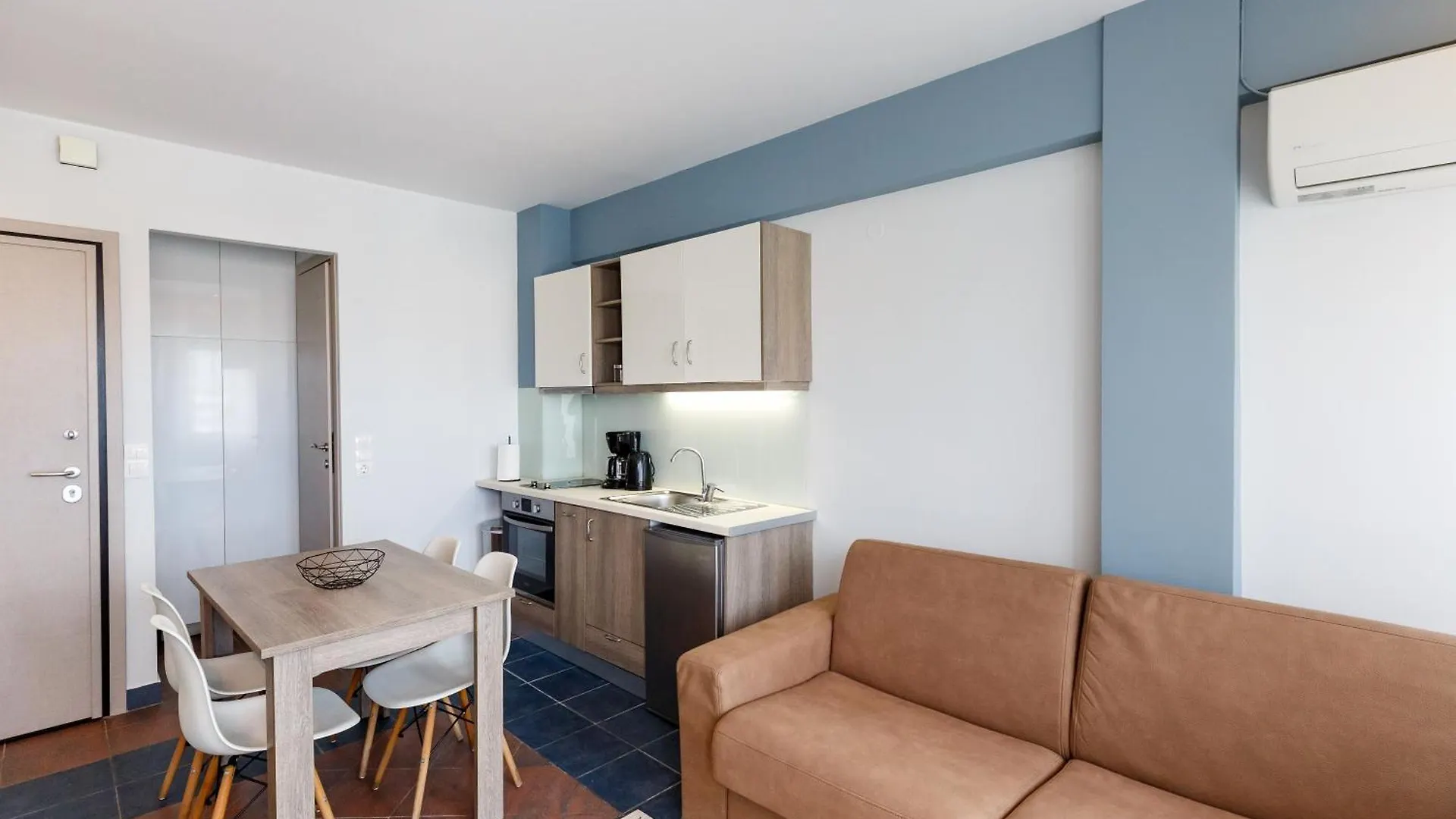 Апартаменты Evel'S Home Suites Салоники
