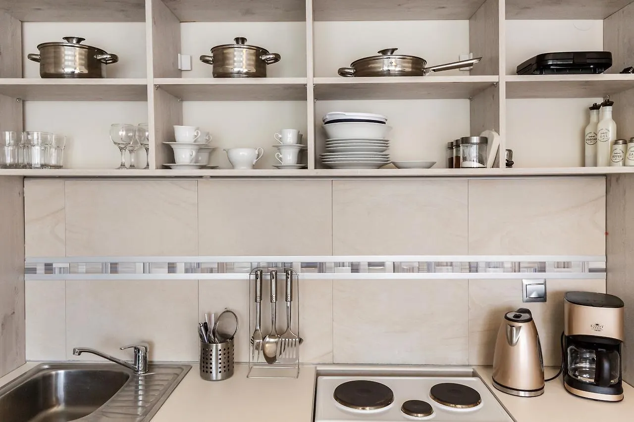 Evel'S Home Suites Салоники