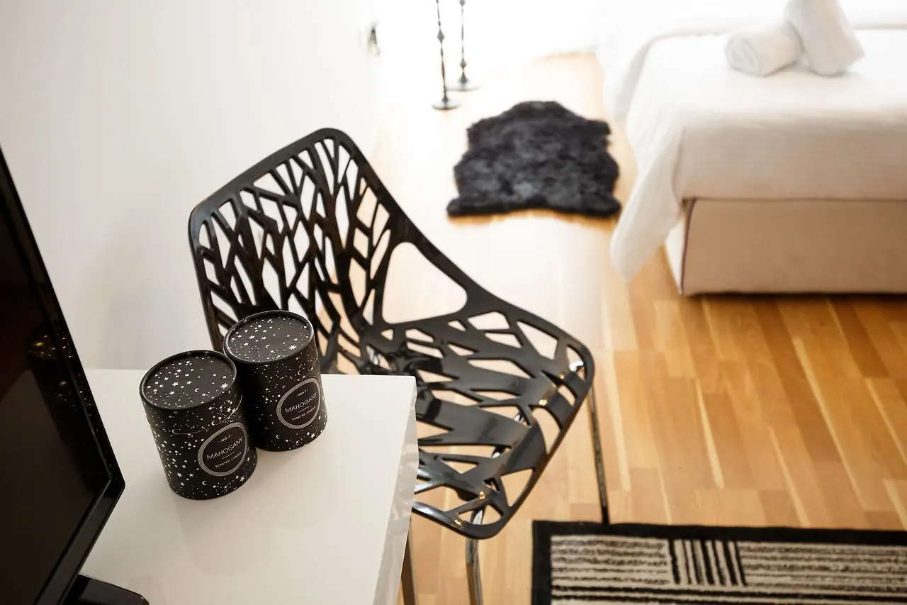 Evel'S Home Suites Салоники Апартаменты