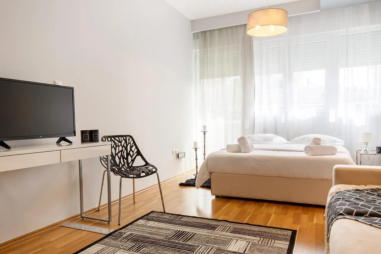 Evel'S Home Suites Салоники Греция