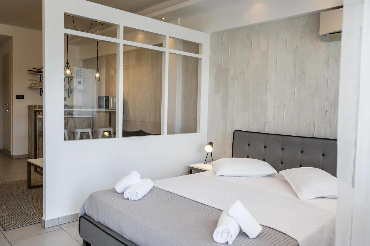 Evel'S Home Suites Салоники Греция